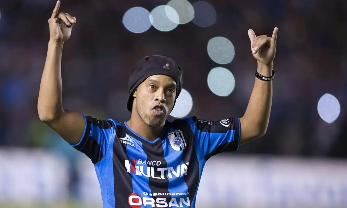 作为锋线上 作为锋线上